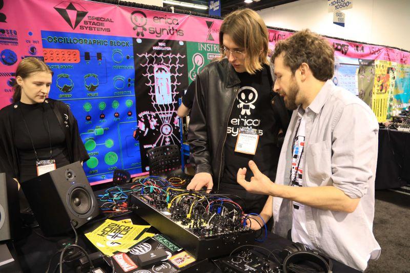 Synth Showcase
