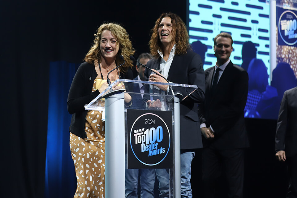 Maxwell House of Music Dealer of the Year winners