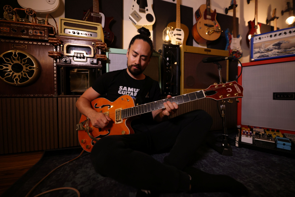 guitarist steve onotera is an influencer at the namm show