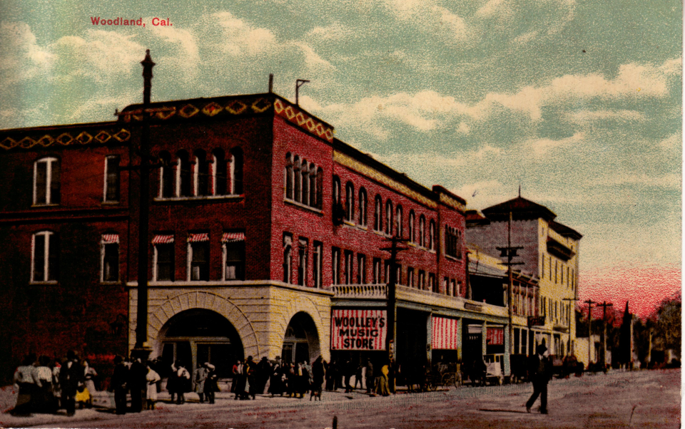 Woolley's Music Store, Woodland, CA