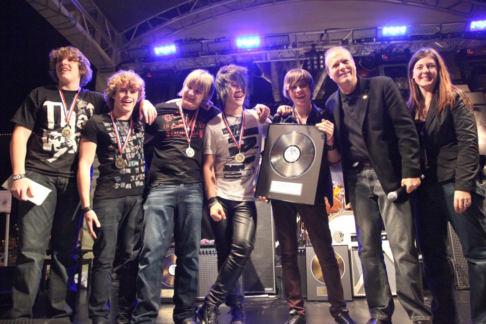 sjusa11winningband.jpg SJUSA Winner 2011
