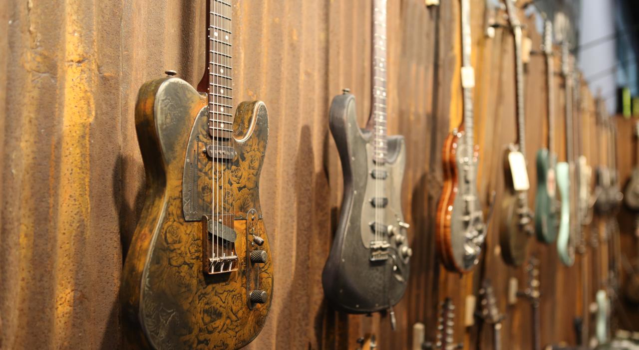 boutiqueguitar.jpeg