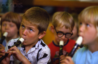 kids playing recorders