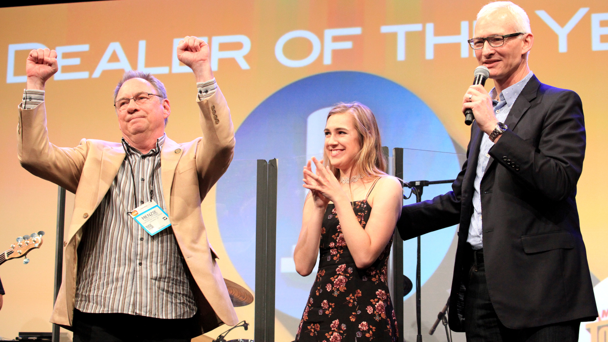 Dealer of the Year 2016