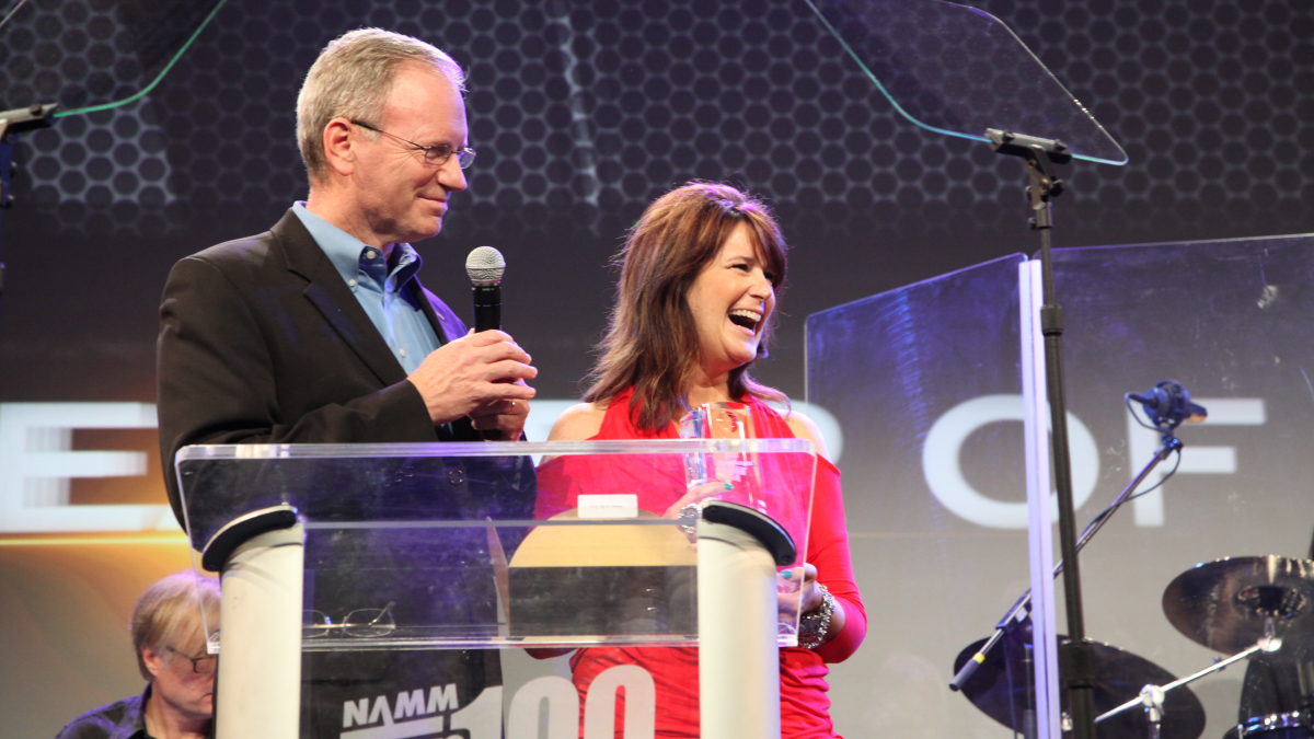 Top 100 Dealer Award_Winner(2)