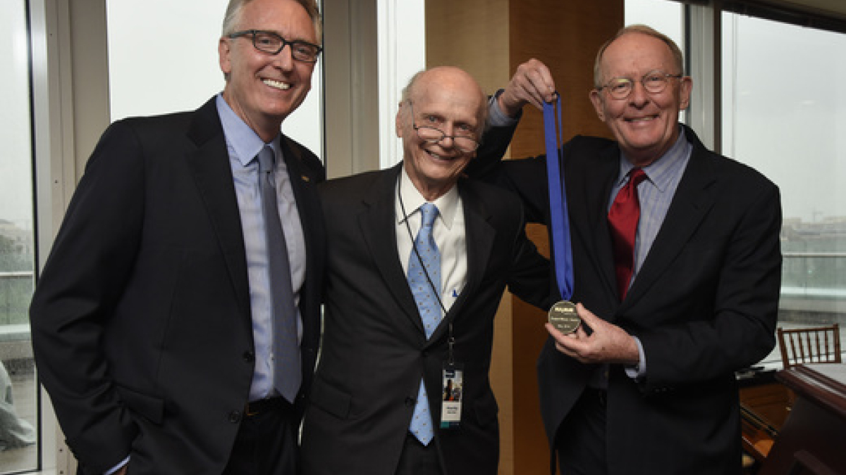 Joe, Sec. Riley, Sen,Lamar Alexander 