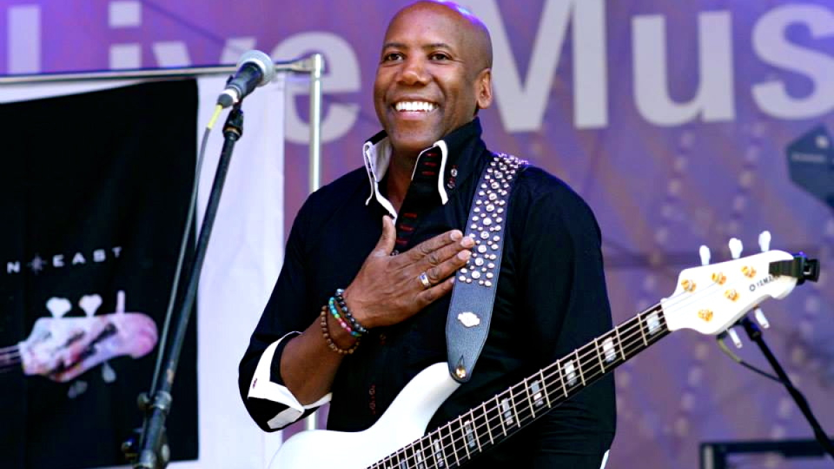 Nathan East