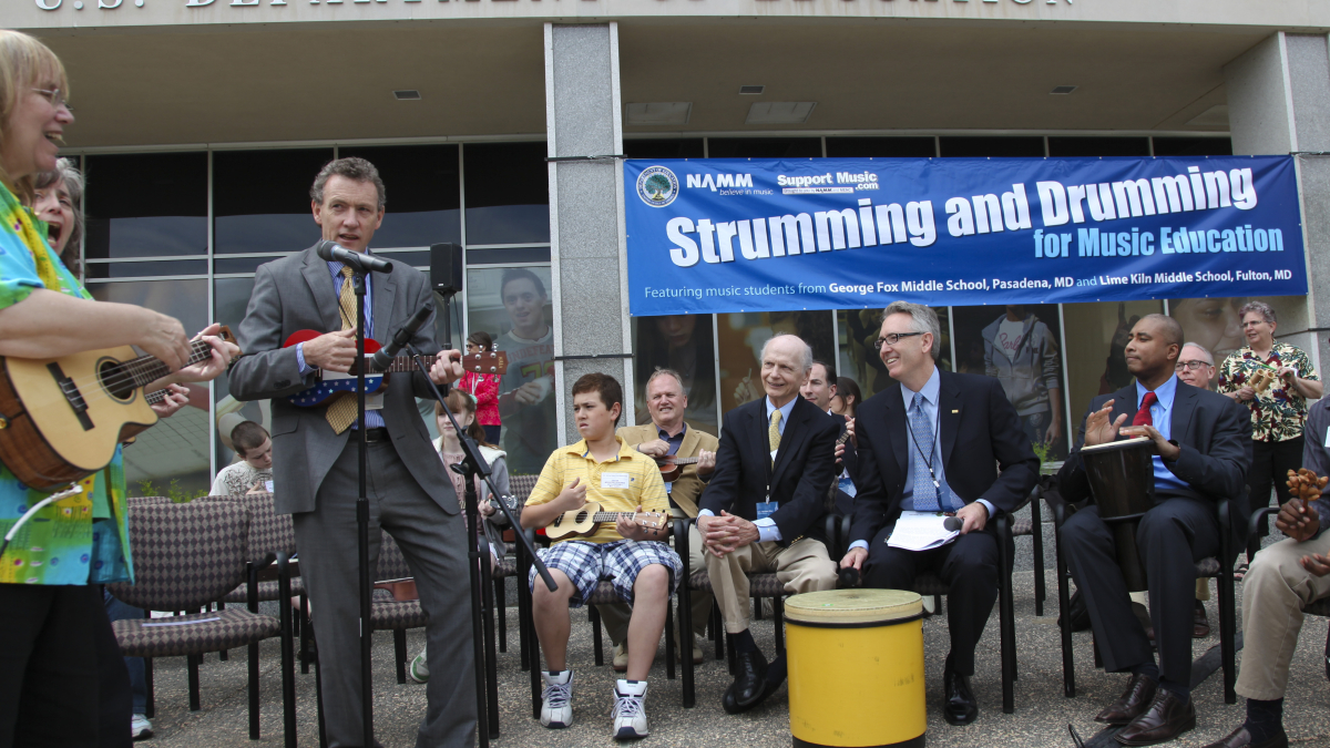 Strum and Drum Photo